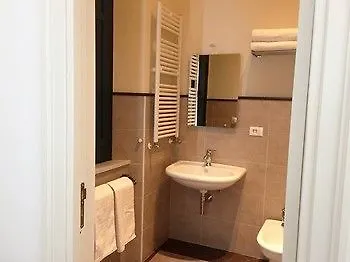 Le Stanze Del Capotreno Couette-café