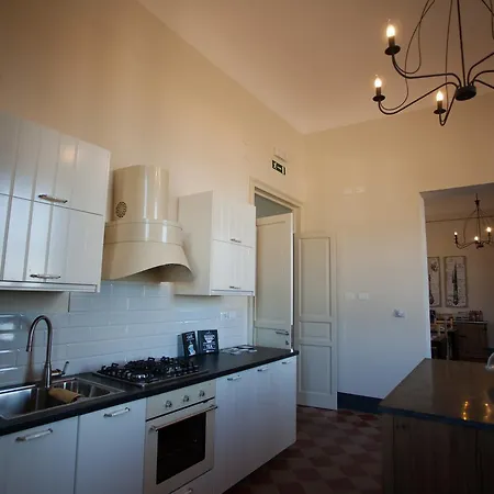 Le Stanze Del Capotreno Couette-café